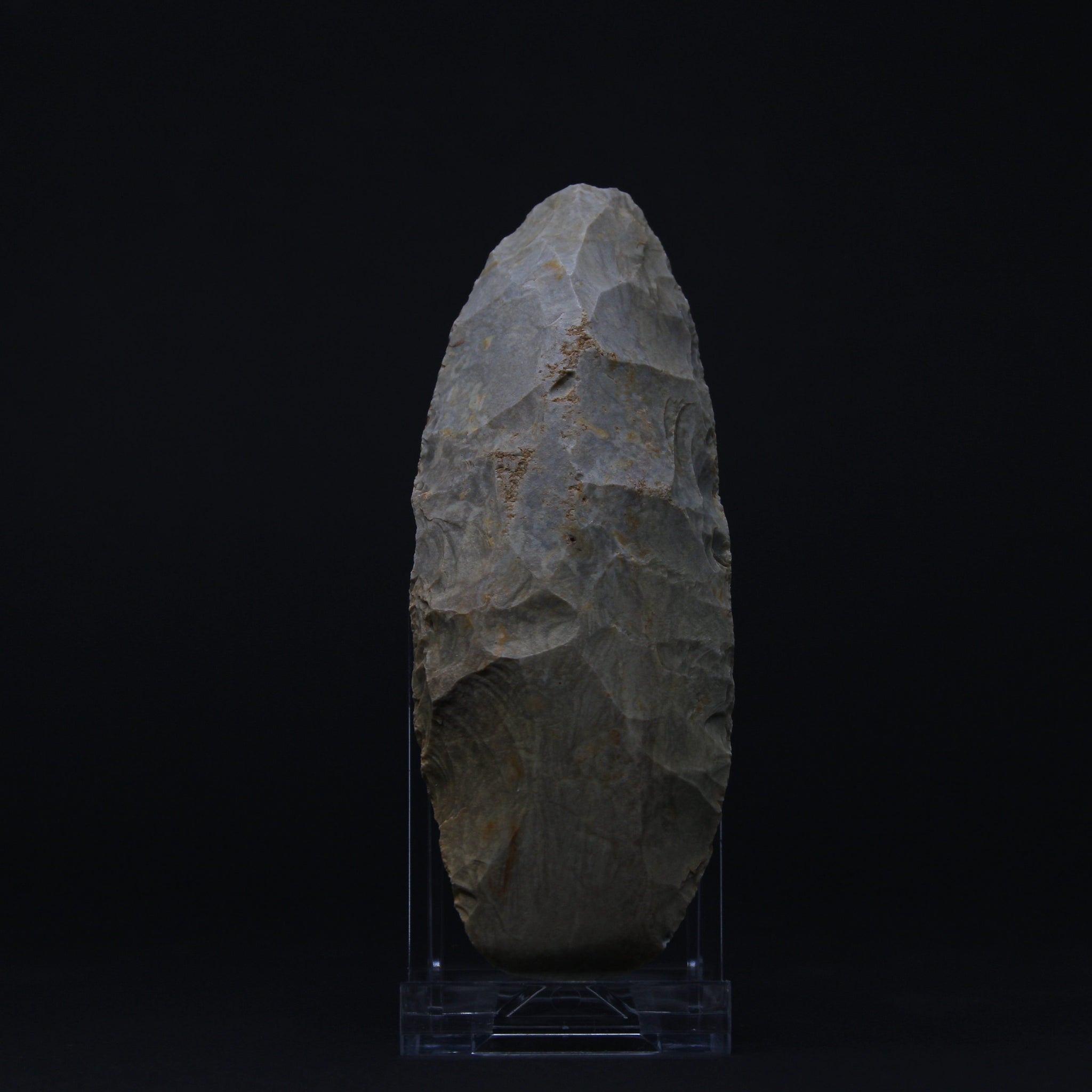 A Neolithic large finely worked polished agate axe | Tenerean-culture, 7200-4500 BP